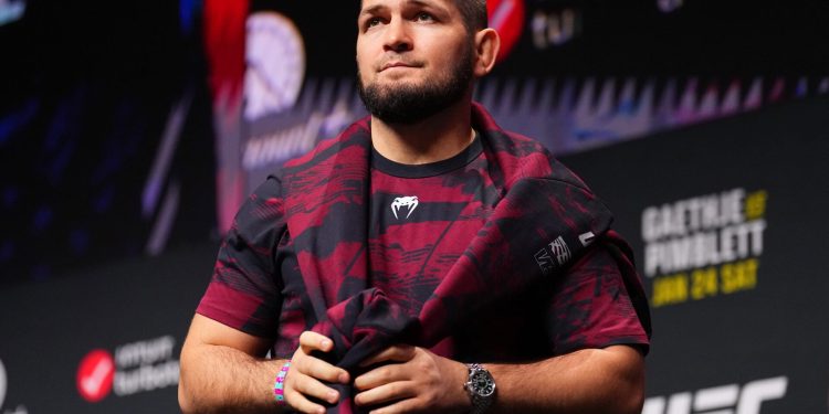 Arman Tsarukyan includes Khabib Nurmagomedov in his top 5 MMA fighters of all time