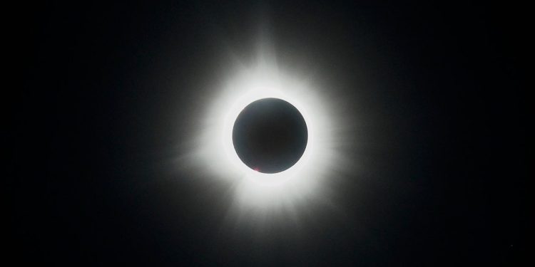 1 week to go until a dramatic total solar eclipse darkens the skies over Spain, Iceland and Greenland