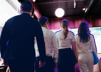 Your Team Left the Meeting Aligned — Execution Fell Apart Anyway. Here’s Why.