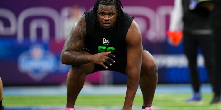 Jeremiah wright’s injury puts Saints’ interior line depth under the microscope