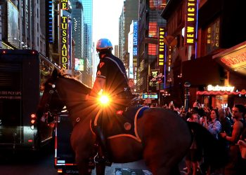 Why New York’s ‘Manhattanhenge Effect’ Actually Lasts 44 Days