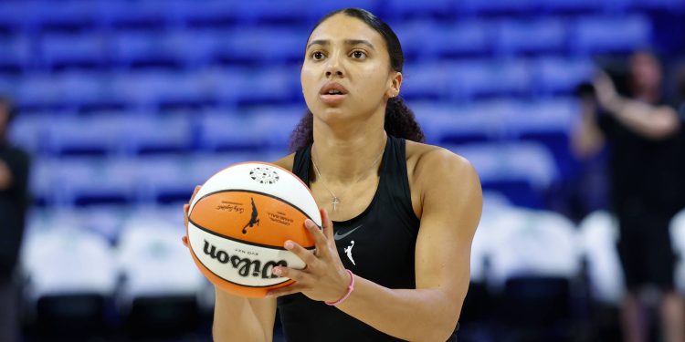 Is Azzi Fudd playing tonight? Latest injury update for Wings vs. Tempo