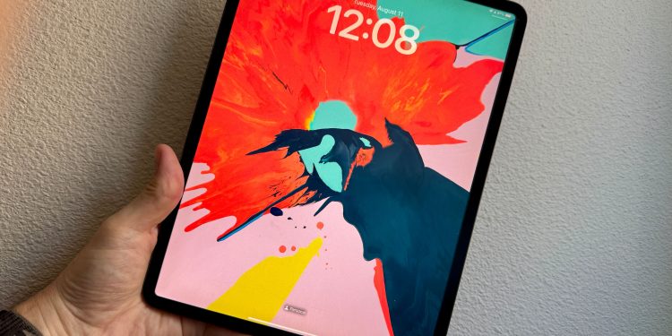 I turned off 3 iPad settings and my 8-year-old iPad Pro finally stopped lagging