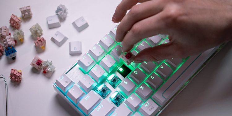 TMR vs Hall Effect: which magnetic tech is best for your gaming keyboards and controllers? It’s not just about better accuracy and faster response times