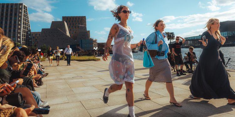 The Scandi Street Style Way to Wear Sheers