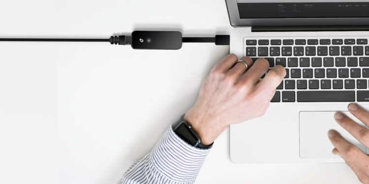 5 Highly Rated TP-Link Devices That Aren’t Routers