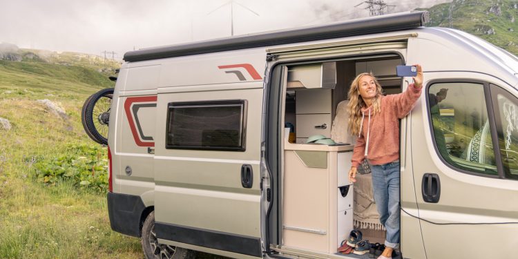 11 Essential Apps Every RV Owner Should Download