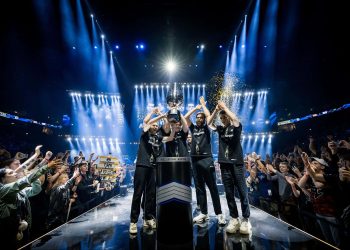 Teens are gambling on esports a lot more than parents think