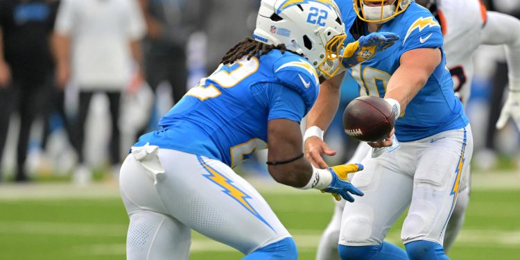 Giants to sign Najee Harris to one-year deal: What does it mean for New York’s backfield?