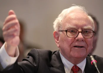 Warren Buffett Said One Career Plan Is Like ‘Saving Up Sex for Your Old Age.’ Here’s What He Meant