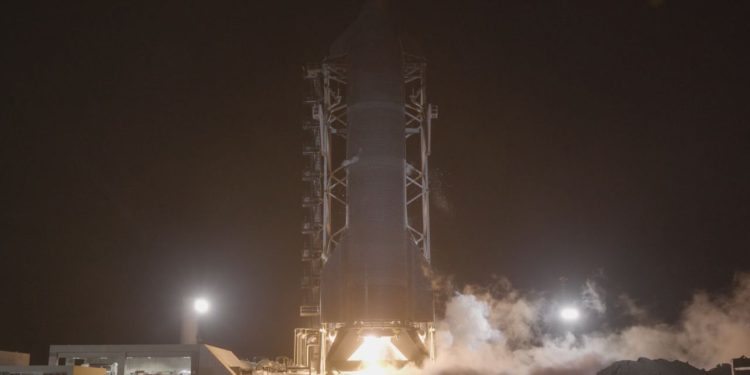 SpaceX fires up Starship ahead of megarocket’s 1st orbital flight (video)