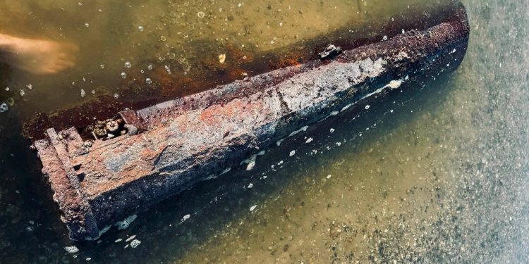 Fisherman finds live WWII mine at bottom of Danube River in Slovakia