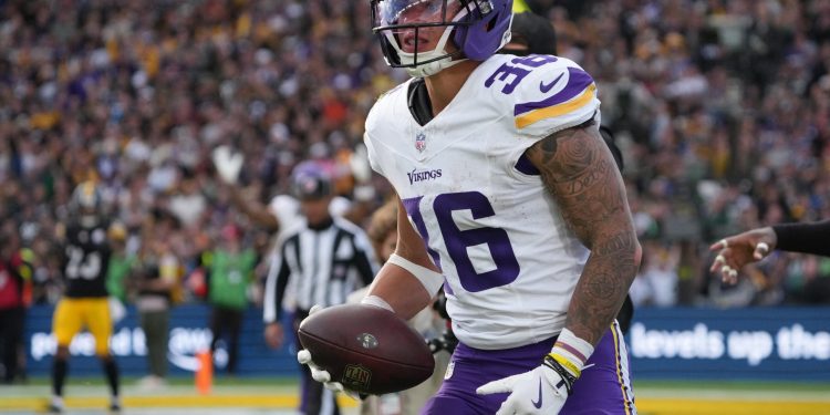Very Quietly, A Vikings Runner is Pushing to Hang Onto 53-Man Roster Spot