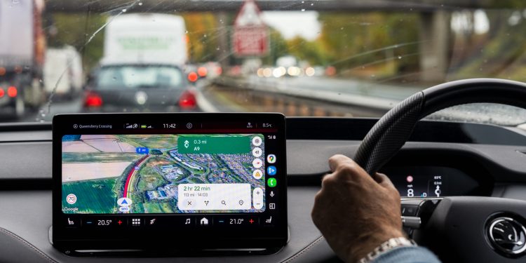 A New Google Maps Bug Is Breaking A Critical Feature For Android Auto Users