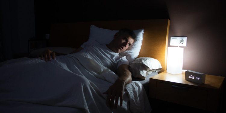 A Common Sleep Habit Silently Wrecks the Heart After 40, According to a New 10-Year Study