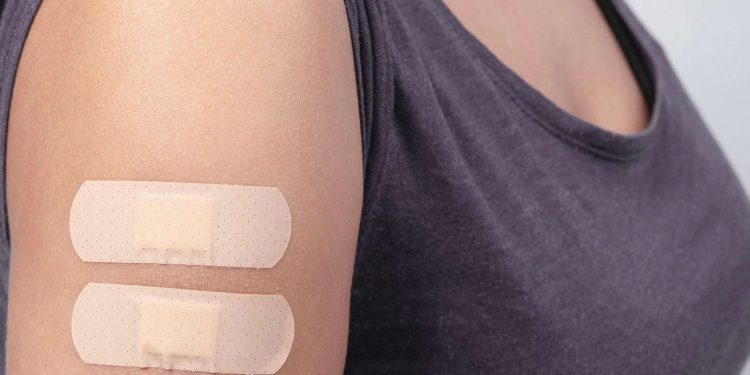May as Well Get COVID and Flu Shots on the Same Day, Study Says