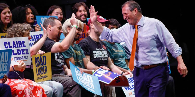 Public workers union helped sink labor nod for Lander