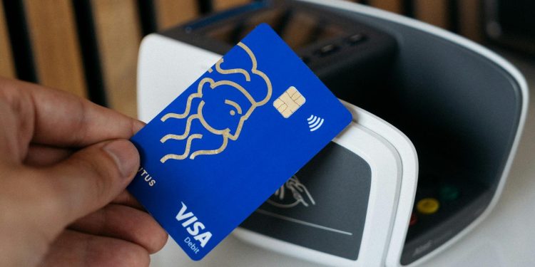 Crypto card spending tops $1 billion as stablecoins move into everyday purchases