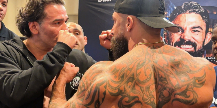 Gypsy Crusader vs King Azoulay Duel Arena LIVE STREAM, results, updates and more as Mike Perry returns