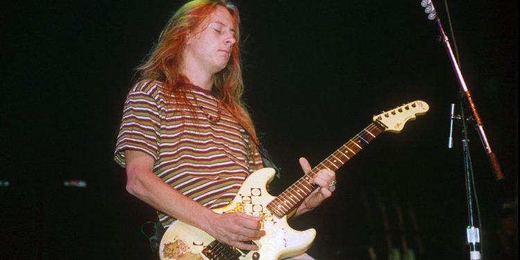 “I didn’t think it was that strong, but I never got around to fixing it”: The Alice in Chains guitar solo that Jerry Cantrell hated – and the one he wished he re-recorded