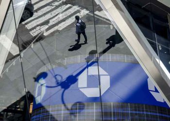 JPMorgan eases approach on lending against shares to court AI’s new wealth