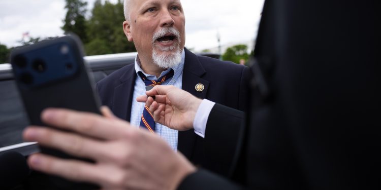 Capitol agenda: Hard-liners threaten to freeze floor — again