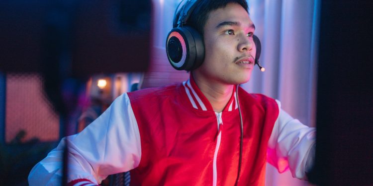 The Reasons Why PC Gamers Will Never Switch From Discord To Steam Chat