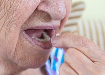 Atorvastatin Cuts Major CV Events by 30% in Older Adults in STAREE
