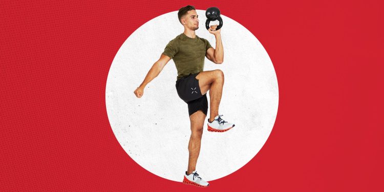 This 31-Day Kettlebell Workout Makes You Move Like an Athlete