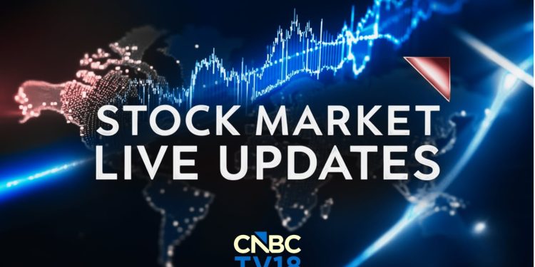Sensex Today | Stock Market LIVE Updates: Nifty falls 100 points to turn negative, market under pressure