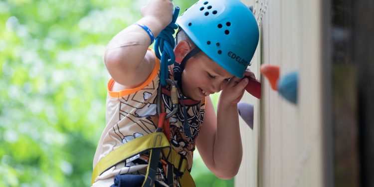 A Camp for Children With Brain Injuries Zips Ahead, Despite Federal Uncertainty