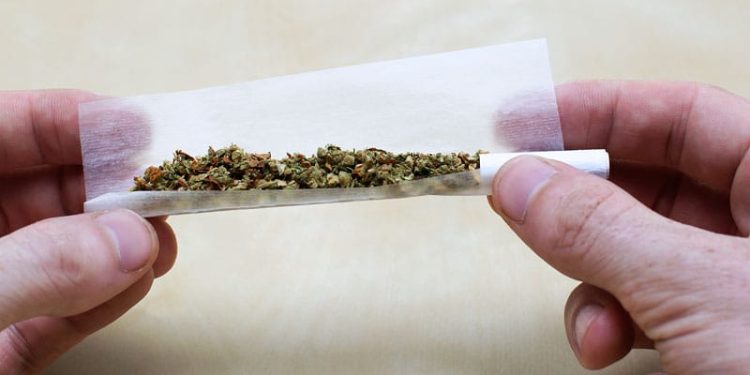 Cannabis Use Linked to Earlier Psychosis Onset