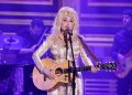 CNN Apologizes for Using Photo of Tribute Artist in Dolly Parton Report