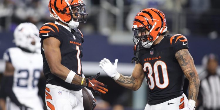 2026 NFL predictions: Final record for all 32 teams, Super Bowl LXI pick, playoff matchups and MVP winner