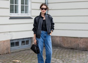 What Shoes to Wear With Straight-Leg Jeans to Keep Them Feeling Fresh and Cool