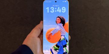 I Got Hands-On With Tecno’s Bezel-Less Concept Phone, And It’s Not The Future We Were Promised