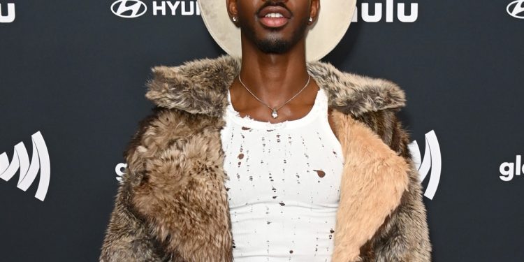 Lil Nas X Mourns Death of Mom Tameka Hill