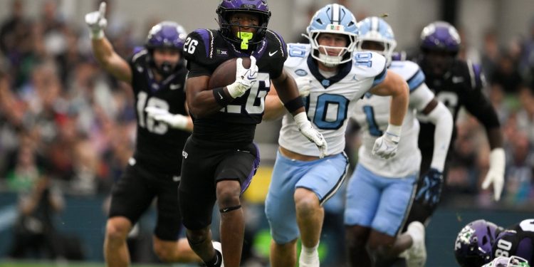 Where to Watch the 2026 College Football Season Online