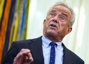 Senators Blast RFK Jr. Over AHRQ Grant Cancellations