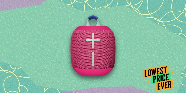 This Tiny 360-Degree Bluetooth Speaker Is 40% Off Right Now