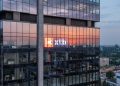 XTB Slips on Final $5.3M Fine Despite STOXX 600 Entry, Still Up 140% This Year