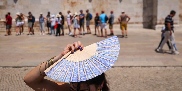 Is the European Market Ready for Air Conditioning? Inside Midea’s Blue Ocean Strategy.