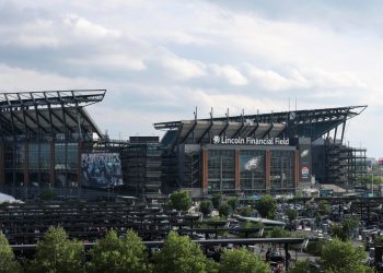 Eagles vs. Commanders Week 1: Scores, updates, and discussion