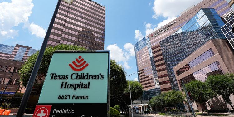 Child at Center of Texas Brain-Death Dispute Is Taken Off Life Support and Dies