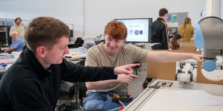 ECITB supports robotics training in Cumbria