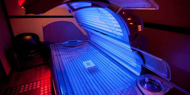 Tanning Is Getting Hot Again. Here’s What It Really Does to Your Skin.