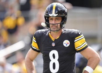 “He Knows Nothing About Me”: Aaron Rodgers’ Ex-Packers Teammate Slams Steelers QB Over Controversial Statement