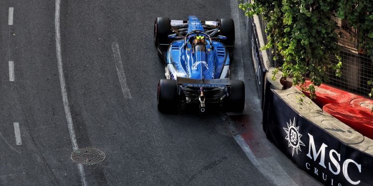 Sainz et Williams F1 retrouvent la Q3 mais l’Espagnol prend 5 places de pénalité