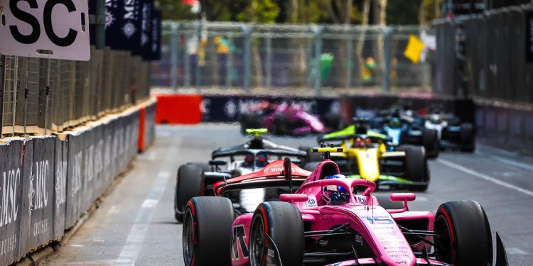 F2, Bakou, Course Principale 1 : Dunne s’impose enfin, Câmara prend la tête du championnat