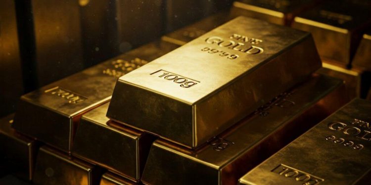 Gold Climbs 1% as Geopolitical Tensions and Dollar Weakness Offset Fed Rate Concerns